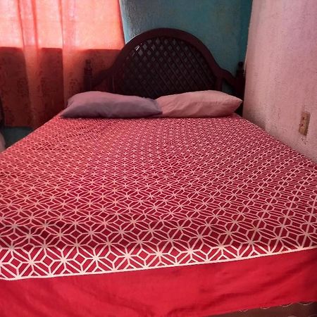 Hostal Bravo Vallarta Πουέρτο Βαγιάρτα Εξωτερικό φωτογραφία